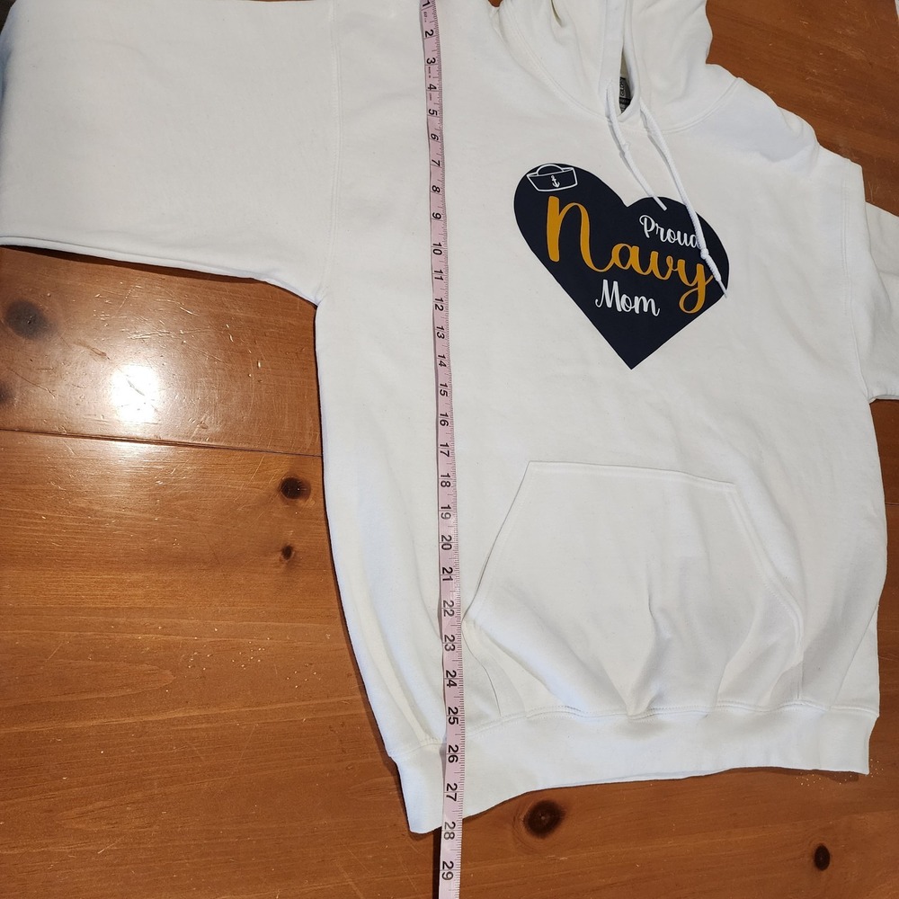 Proud Navy Mom‎ Hoodie Sweatshirt Womens Large White Gildan Pouch Military Pride - Picture 7 of 10